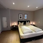 Mala Me Hotell